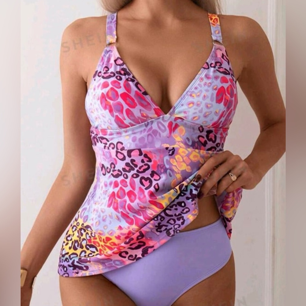 SHEIN Multicolor Leopard Print Swim Top